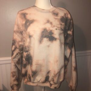 Champion bleached crewneck / sweatshirt